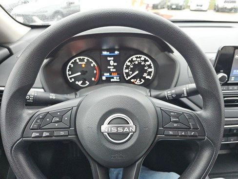 Used 2024 Nissan Altima 2.5 S image 20