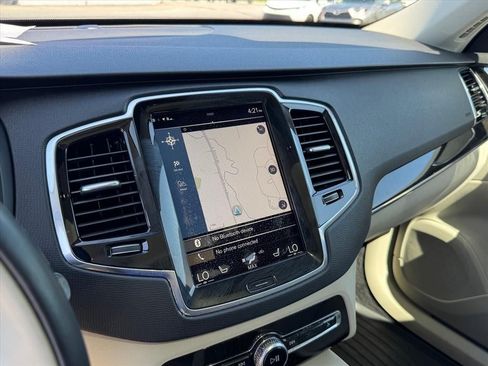 Used 2018 Volvo XC90 T6 Momentum w/ Convenience Package AWD/4WD image 26