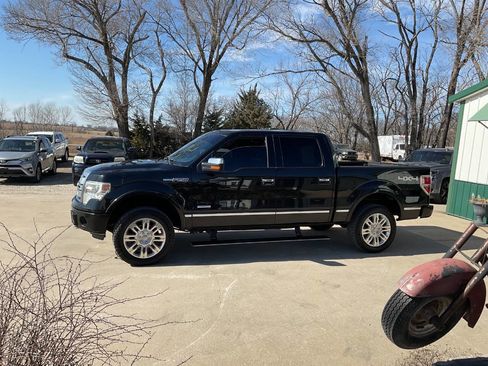 Used 2013 Ford F150 Platinum image 10