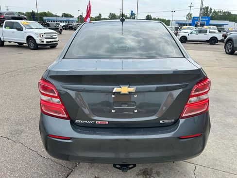 Used 2017 Chevrolet Sonic Premier FWD image 6