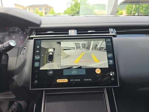 Certified 2026 Land Rover Range Rover Velar Dynamic SE AWD/4WD image 27