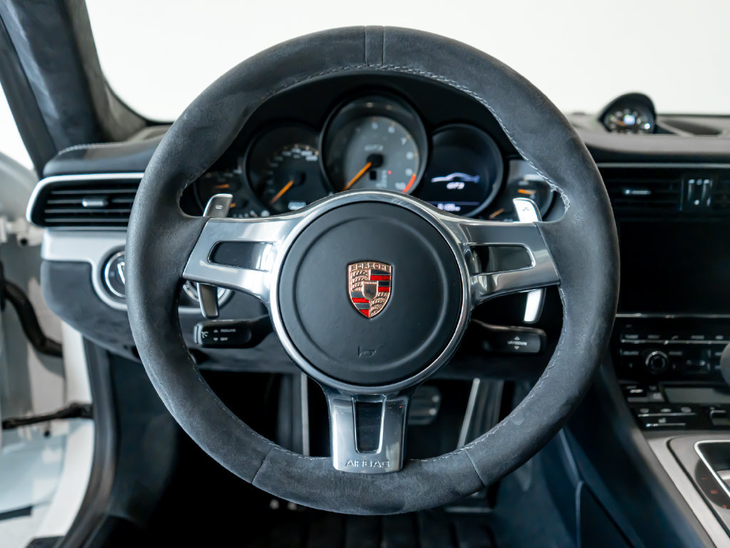 Certified 2014 Porsche 911 GT3 RWD image 17