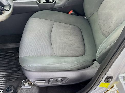 Used 2019 Toyota RAV4 XLE w/ Convenience Package AWD/4WD image 18