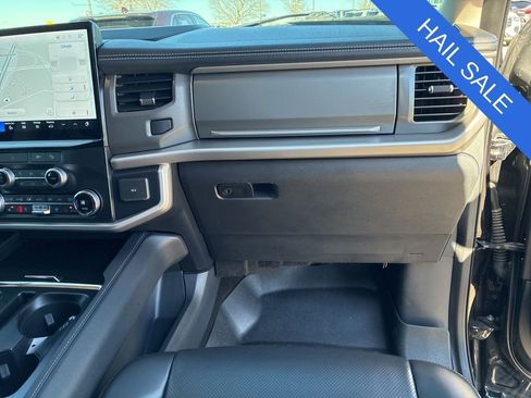 Used 2022 Ford Expedition XLT AWD/4WD image 51