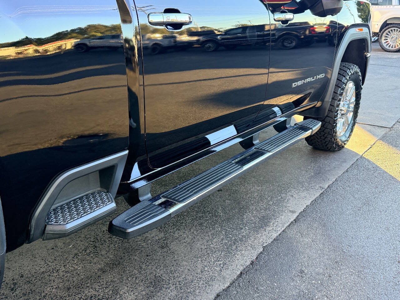 Used 2020 GMC Sierra 2500 Denali w/ Denali Ultimate Package AWD/4WD image 16