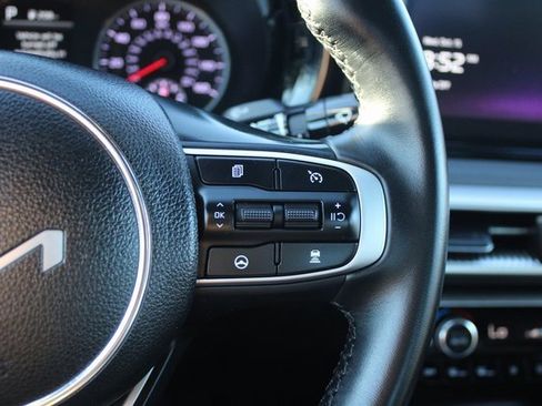 Used 2024 Kia K5 GT-Line w/ GT-Line Premium Package image 12