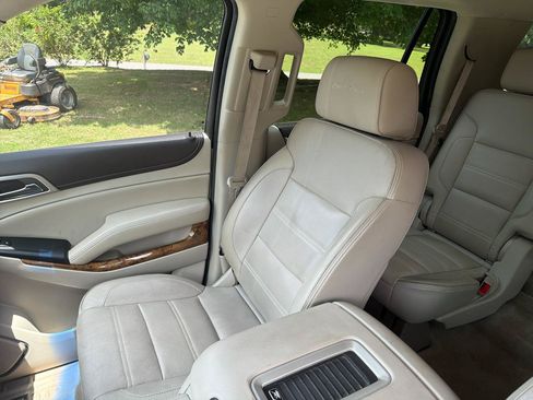 Used 2016 GMC Yukon Denali w/ Open Road Package AWD/4WD image 11