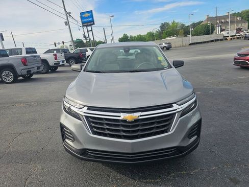 Used 2024 Chevrolet Equinox LS image 3