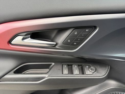 New 2026 Chevrolet Equinox EV RS FWD image 11