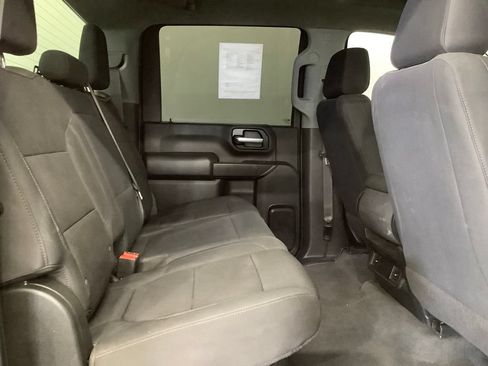Used 2021 Chevrolet Silverado 2500 Custom w/ Custom Value Package AWD/4WD image 29