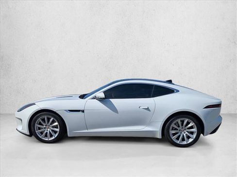 Used 2018 Jaguar F-TYPE Coupe RWD image 9