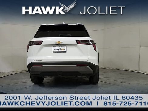 Used 2025 Chevrolet Equinox LT FWD image 6