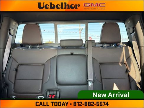 Used 2023 GMC Sierra 1500 Denali w/ Denali Reserve Package AWD/4WD image 19