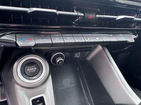 Used 2024 Dodge Hornet R/T Plus AWD/4WD image 18
