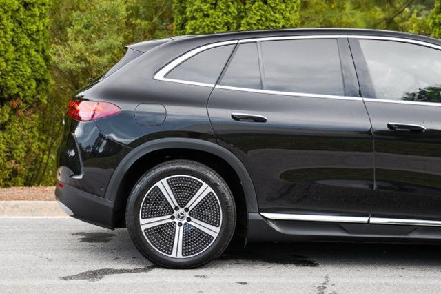 Used 2023 Mercedes-Benz EQE 350+ 4MATIC SUV image 9