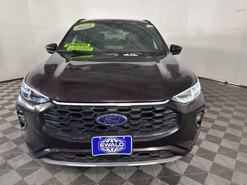 Used 2023 Ford Escape ST-Line Elite image 11