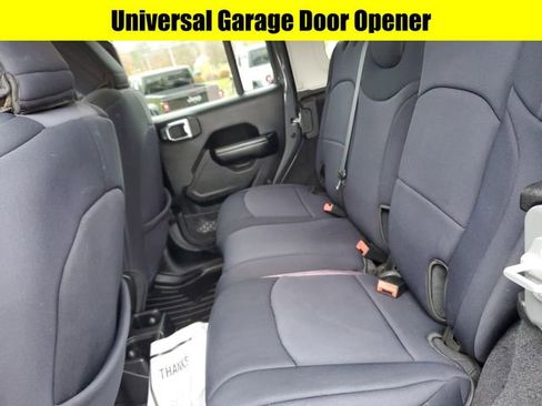 Used 2021 Jeep Wrangler Unlimited Sport image 23