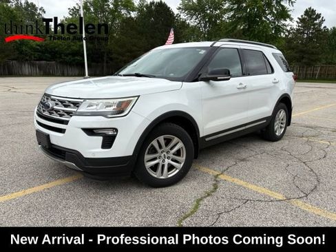 Used 2018 Ford Explorer XLT w/ Equipment Group 202A AWD/4WD image 1