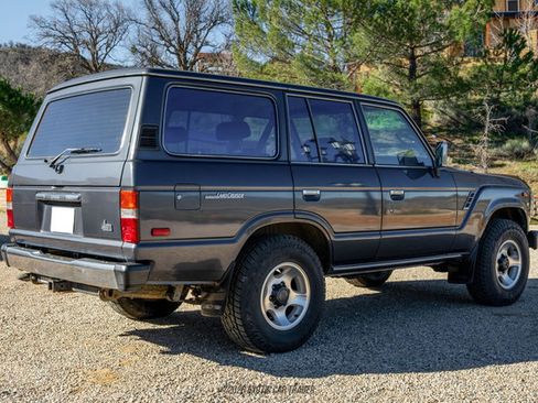 Used 1989 Toyota Land Cruiser AWD/4WD image 8