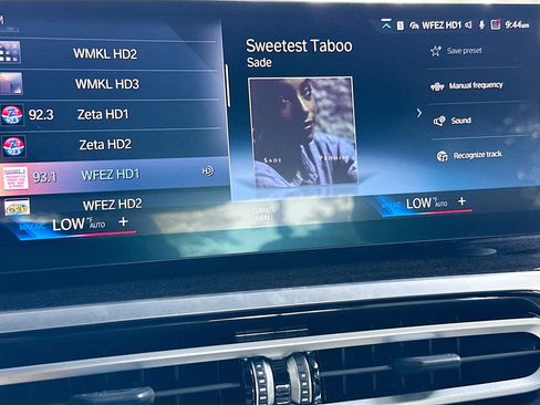 Certified 2023 BMW 330i Sedan image 15