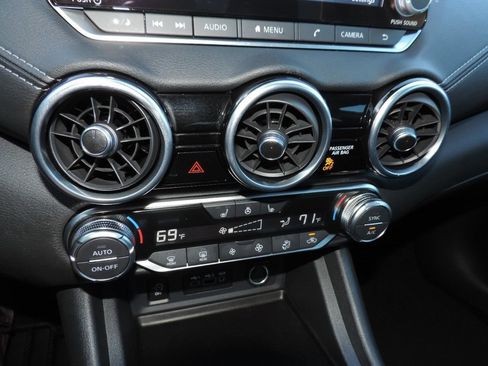 Certified 2025 Nissan Sentra SV w/ All-Weather Package FWD image 21