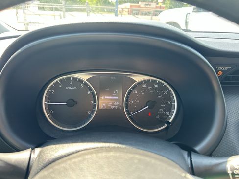 Used 2023 Nissan Kicks S w/ Interior Electronics Package FWD image 26