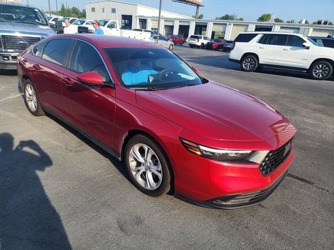 Used 2025 Honda Accord LX image 1
