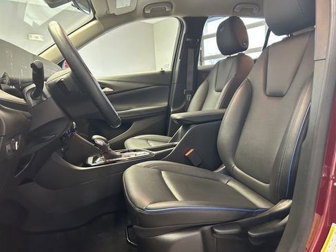 Used 2025 Buick Encore GX Sport Touring FWD image 25