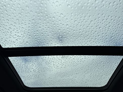 Used 2025 GMC Yukon AT4 w/ AT4 Premium Package image 27