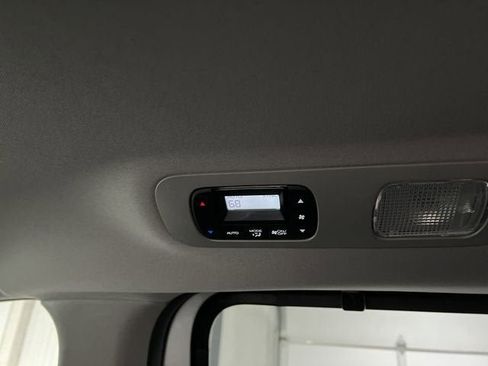 Used 2022 Honda Odyssey Elite image 22