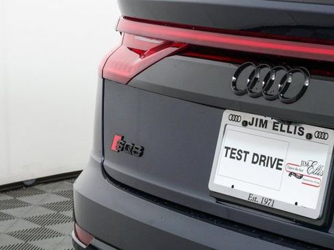 Used 2023 Audi SQ8 Prestige w/ Prestige Package image 37