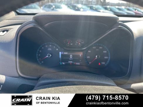 Used 2017 Chevrolet Colorado Z71 w/ Z71 Midnight Edition image 26