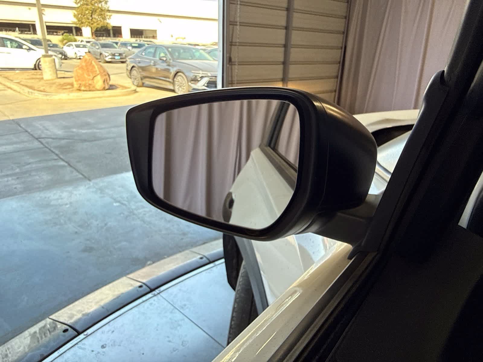 Used 2020 Nissan Kicks S FWD image 18