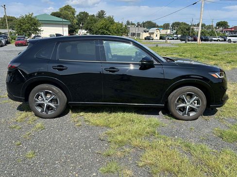Used 2024 Honda HR-V EX-L image 9