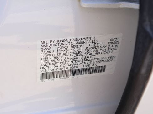 Certified 2025 Acura MDX FWD w/ Technology Package image 21