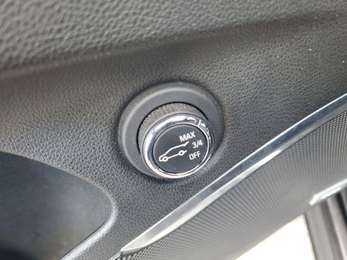 Used 2022 Buick Enclave Premium w/ Experience Buick Package image 12