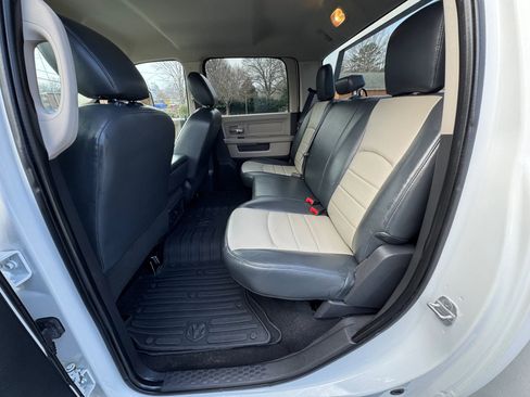 Used 2012 RAM 3500 SLT image 16