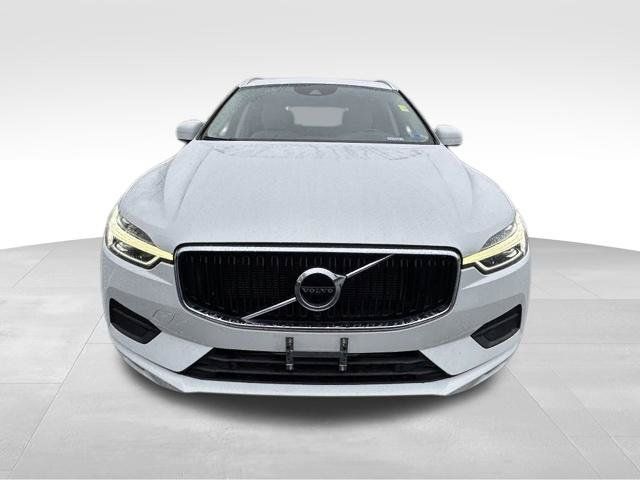 Used 2020 Volvo XC60 T5 Momentum FWD image 12