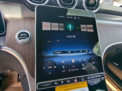 New 2025 Mercedes-Benz GLC 350e 4MATIC image 6