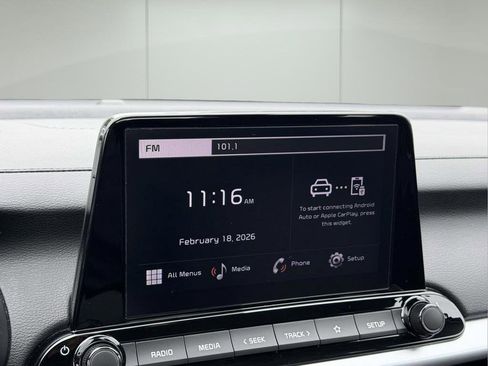 Used 2024 Kia Forte LXS image 3