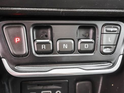 Used 2018 GMC Terrain SLT w/ Preferred Package FWD image 30