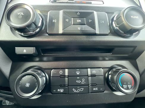 Used 2017 Ford F150 XLT w/ Equipment Group 301A Mid image 19