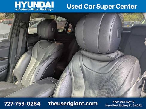 Used 2014 Mercedes-Benz S 550 Sedan image 3