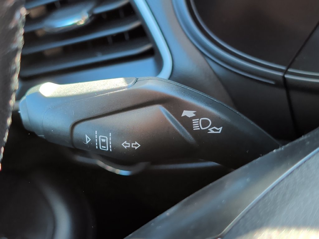 Used 2024 Ford Edge SEL AWD/4WD image 46