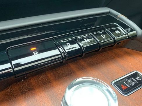 New 2026 Lincoln Navigator L Black Label AWD/4WD image 31