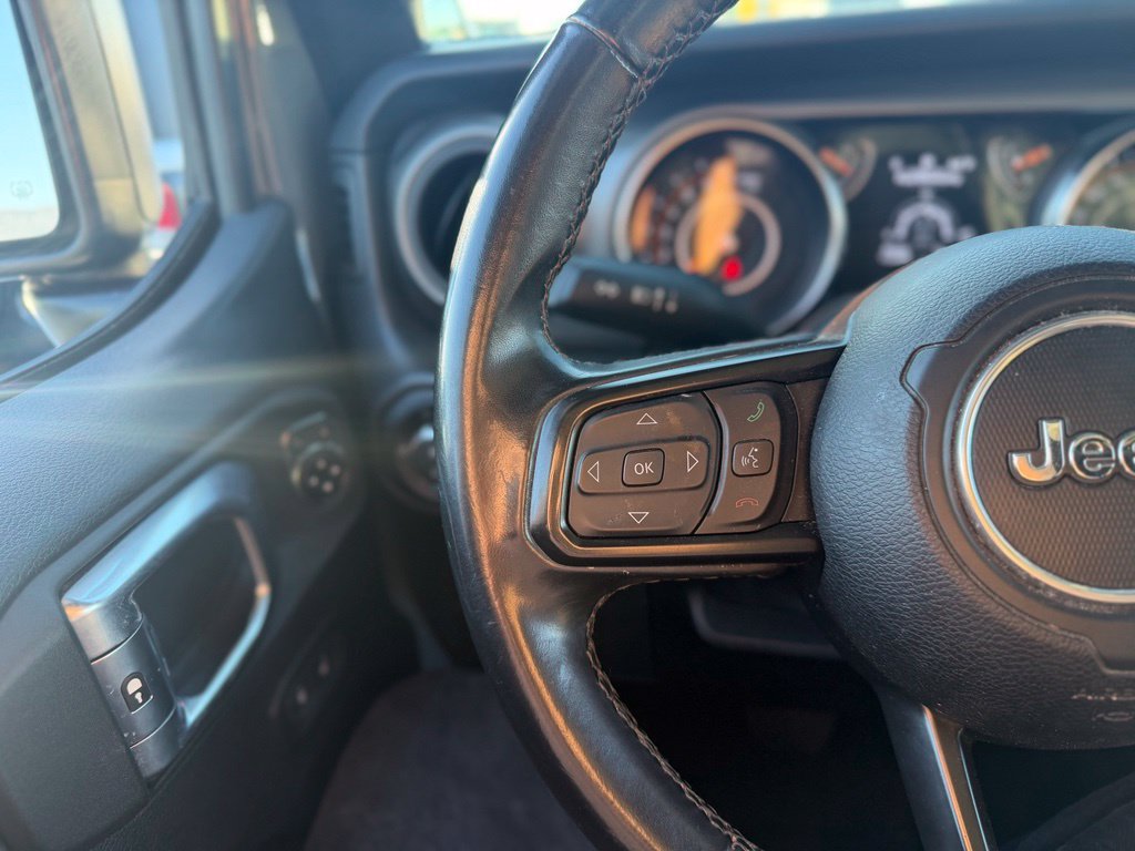 Used 2022 Jeep Gladiator Sport AWD/4WD image 7
