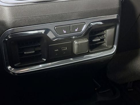 Used 2019 GMC Sierra 1500 AT4 w/ AT4 Premium Package AWD/4WD image 25