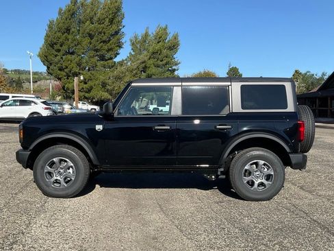 New 2025 Ford Bronco Big Bend image 3