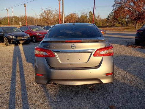 Used 2015 Nissan Sentra SR w/ SR Premium Package image 6