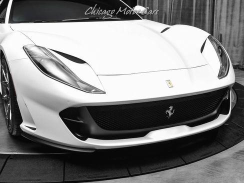 Used 2021 Ferrari 812 Superfast RWD image 46